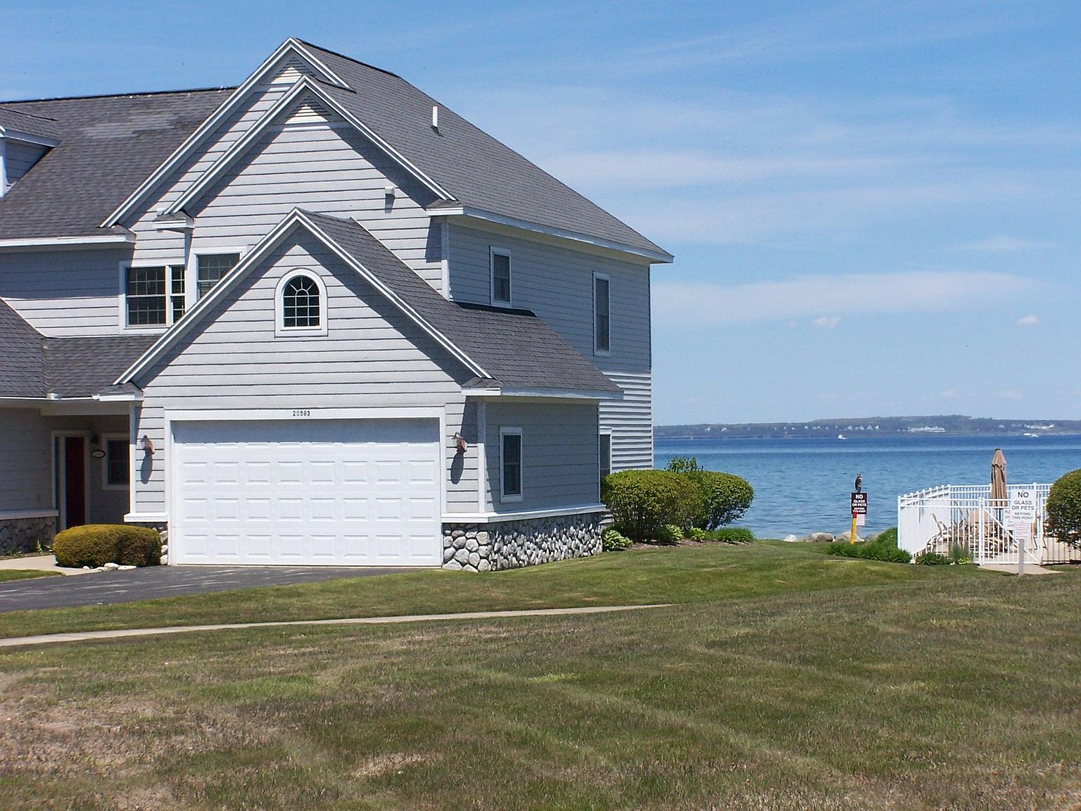 20593 Northern Lights Ln, Mackinaw City, MI 49701 Zillow