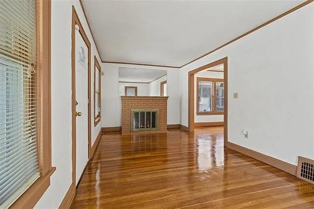 5345 Swope Pkwy — Photo 3