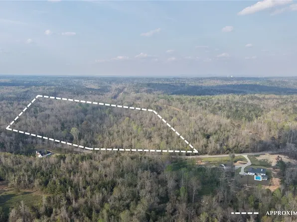 3198 Lee Road 246 #2, Smiths Station, AL 36877