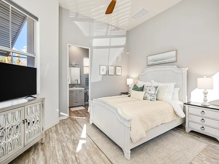 Casita/bedroom