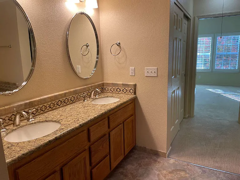 7009 Silver Fox Dr — Photo 10