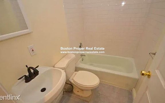28 Phillips St. #1 Boston - Beacon Hill Unit Photo 5