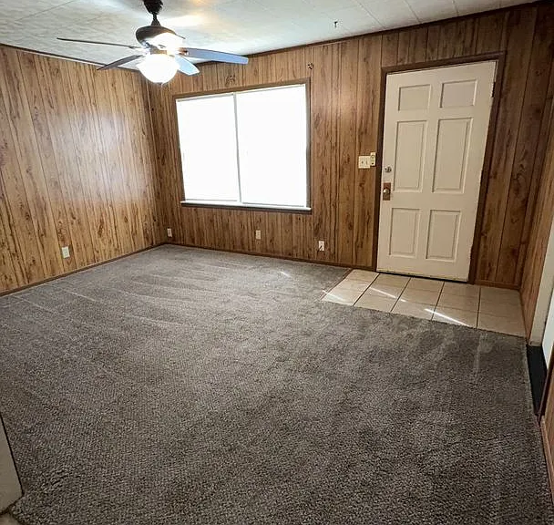 1414 W Wallace Dr — Photo 3