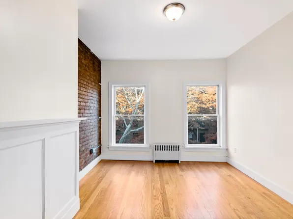 100 Bergen Street image 1 of 3