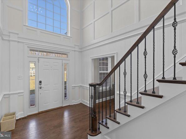 3536 Hooper Rd, New Windsor, MD 21776