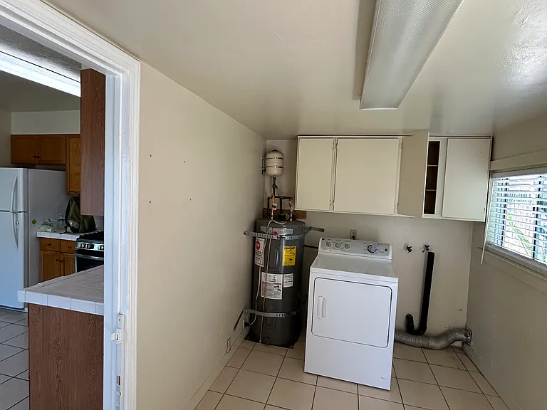 135 Elm Ave — Photo 14
