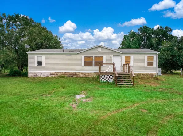3300 Pamela Dr, Lorida, FL 33857