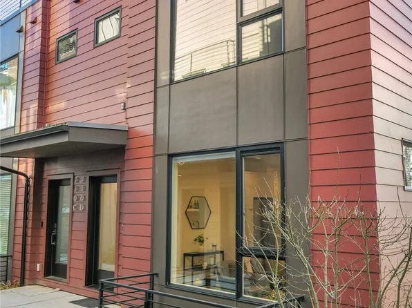 710 11th Avenue E #D, Seattle, WA 98102