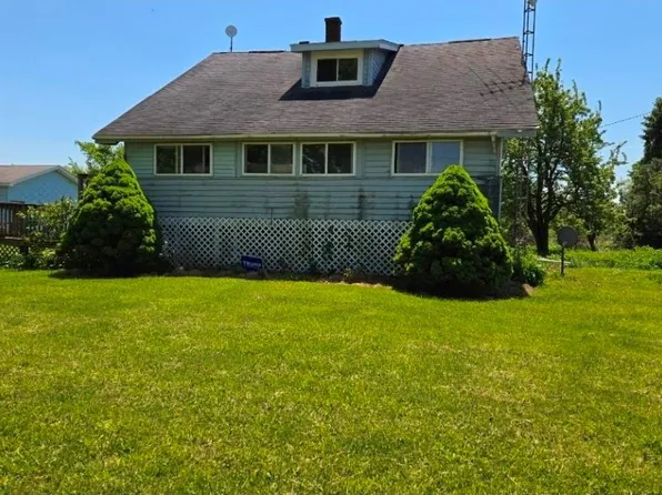2101 Mushroom Rd, Snover, MI 48472