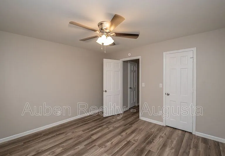 1604 Johns Rd #A — Photo 11
