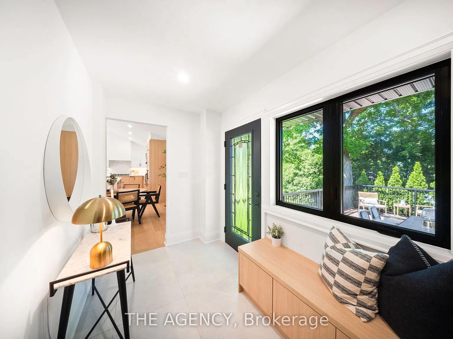 4 bed, $11,000 — Photo 2