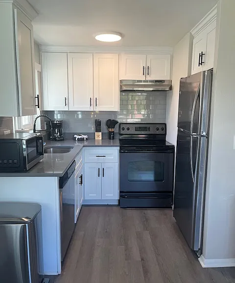 10709 W 8th Ave #4 — Photo 1