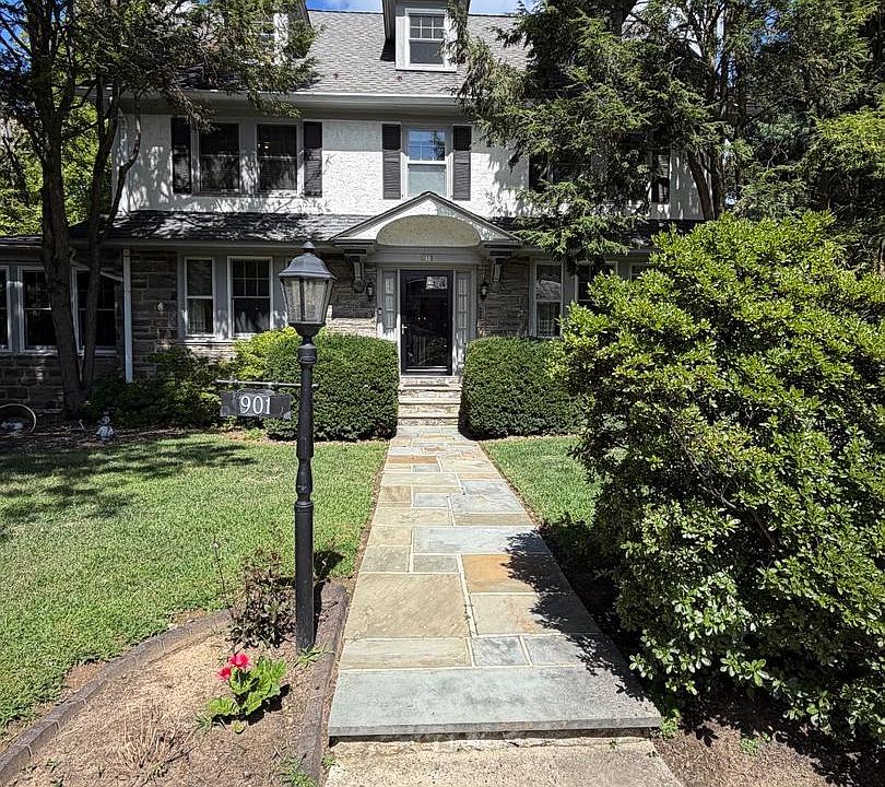 1st image of 901 Homestead Rd