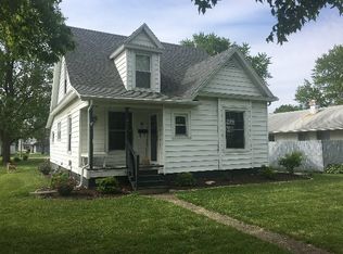 427 W Lincoln St, Hoopeston, IL