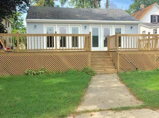 439 E Water St, Kankakee, IL 60901