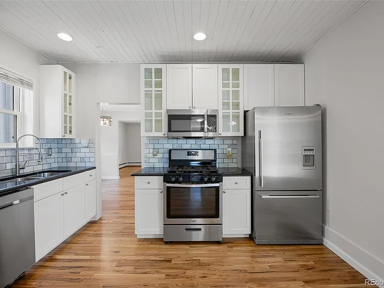 881 S Emerson St — Photo 18