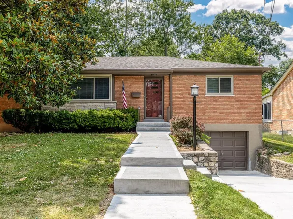 6547 S Oak Knoll Dr, Cincinnati, OH 45224