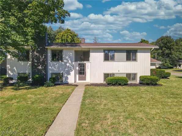 360 Marviel Dr, Akron, OH 44333