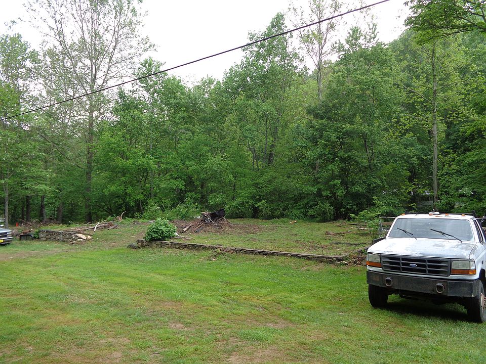 2nd image of 14712 Cruso Rd