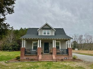 13428 Peacock Rd, Chadbourn, NC 28431