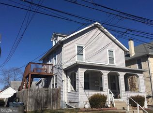 1025 Broad St, Collingdale, PA 19023