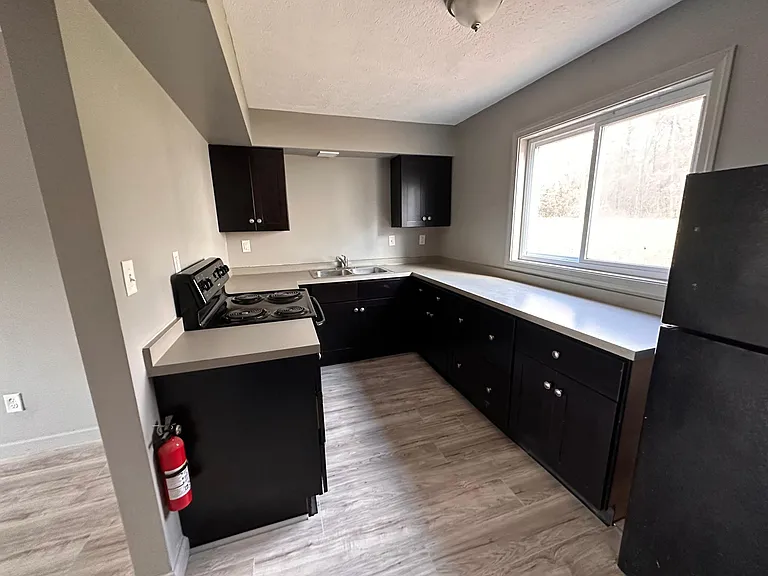 271 Kendall Ave #2 — Photo 2