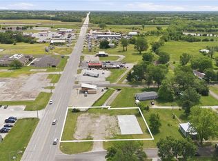 1303 East St, Iola, KS 66749