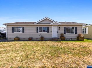 938 Mazama Ave, Lebanon, OR