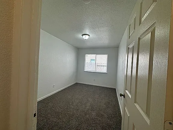 430 Vargus Ct — Photo 11