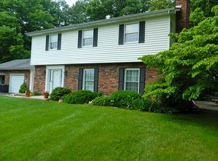 50 Matterhorn Dr, Glen Carbon, IL