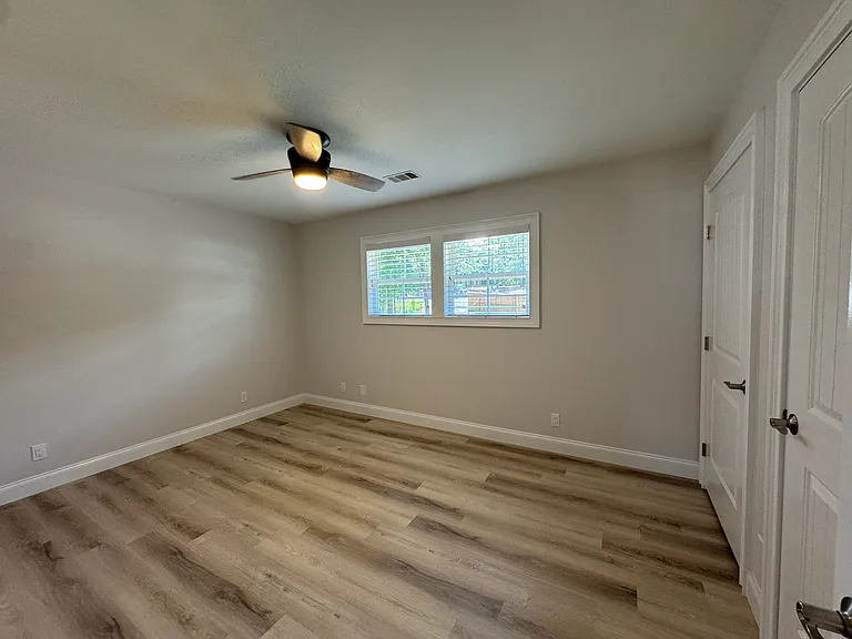 104 Stephen Cir #104 — Photo 4