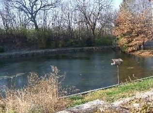 7127B Oakbrook Rd, Newark, IL 60541