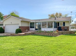 976 E Lawn Ave, Urbana, OH 43078