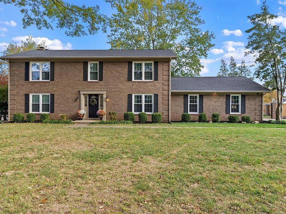 1st image of 832 Mooreland Dr