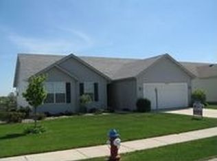 4502 Ashard Dr, South Bend, IN 46628