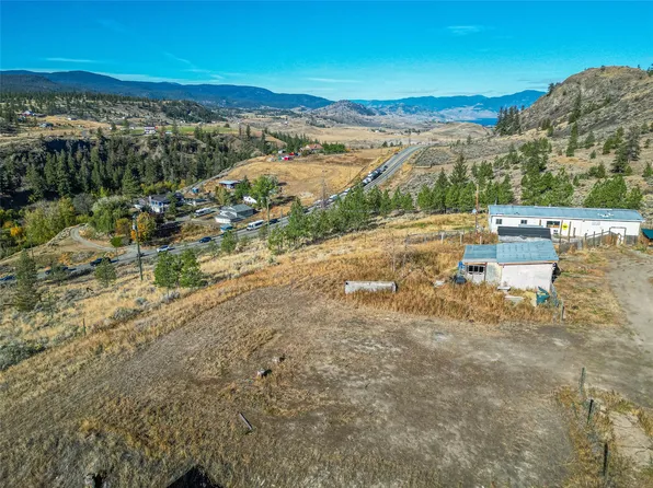5165 Trans Canada Hwy W, Kamloops, BC V2E 1C8