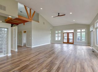 4 Kissee Ave #1, Kimberling City, MO 65686