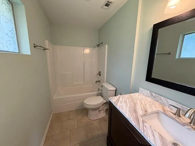 950 Abilene Dr W — Photo 10