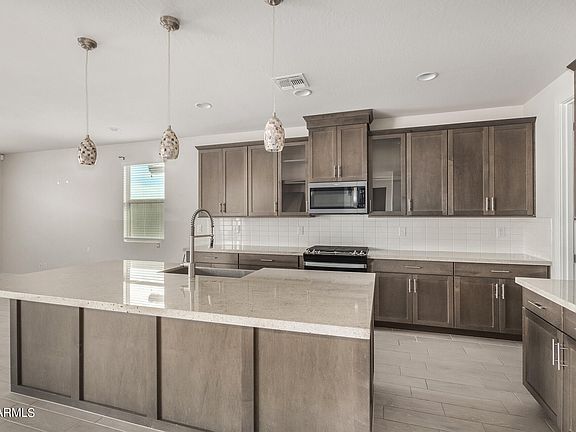 5th image of 6844 W SAMANTHA Way