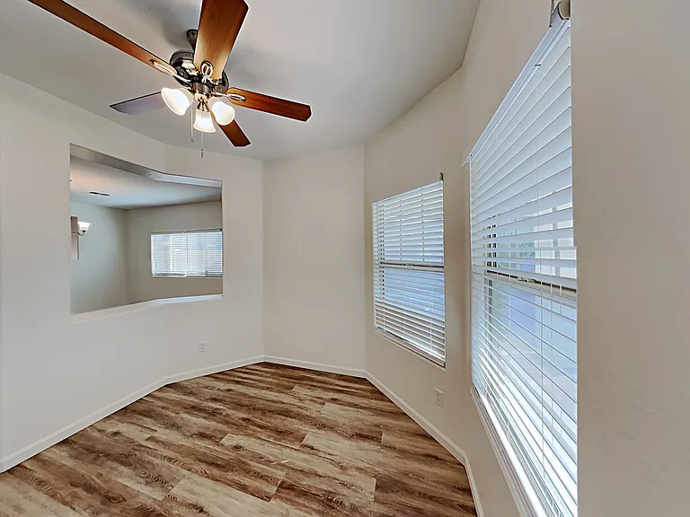 868 W Basswood Ave — Photo 10