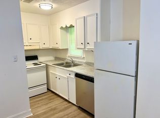 216 Harrell St #A, Brandon, MS 39042