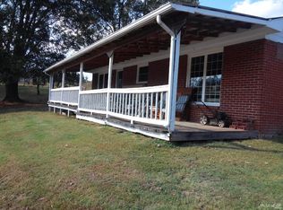 966 Highway 696, Monticello, KY 42633