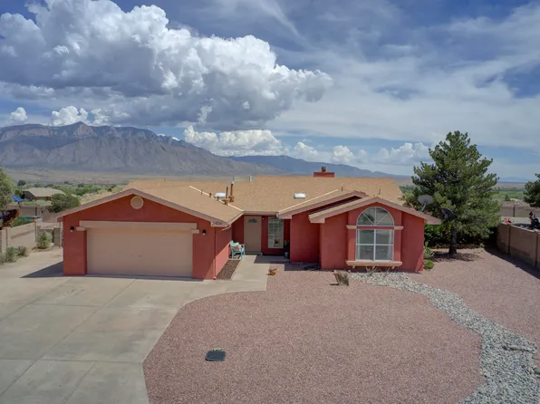 2404 Mosca Rd NE, Rio Rancho, NM 87144