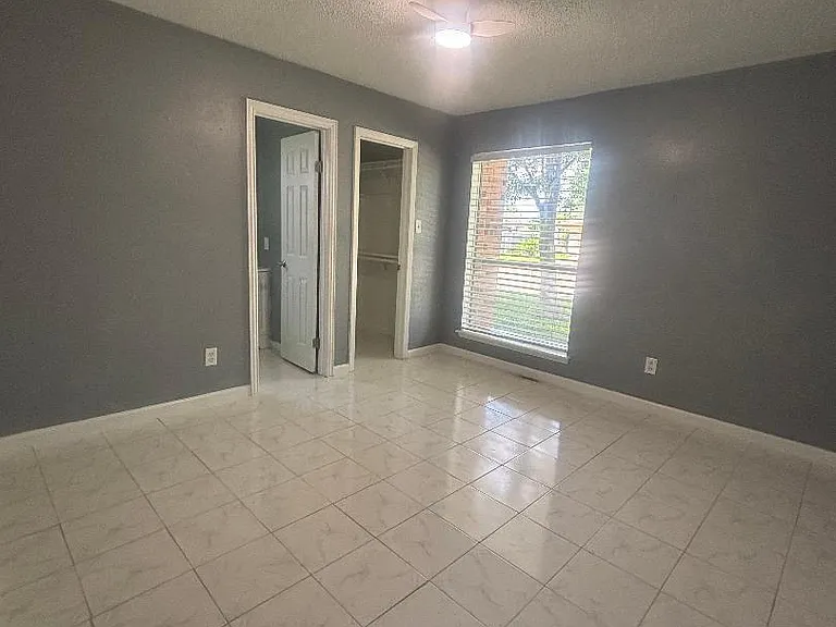 7218 Arista Dr — Photo 10