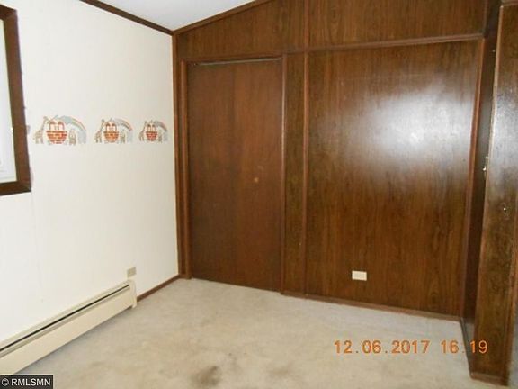 4th image of 5665 261st St