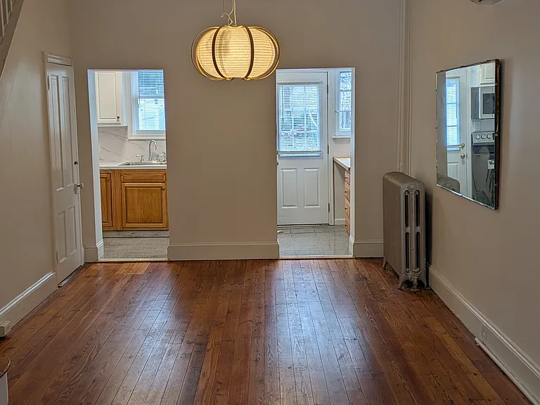 6162 Lawnton St — Photo 7