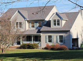 30 N Mount Lebanon Rd, Long Valley, NJ 07853