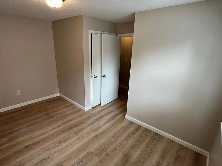 Upton St Apartments LLC — Photo 44