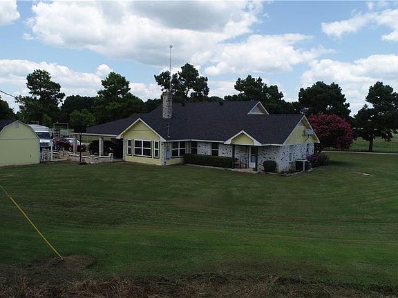 3rd image of 299 County Road 32505