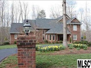 3931 Deer Run Dr NE, Conover, NC 28613